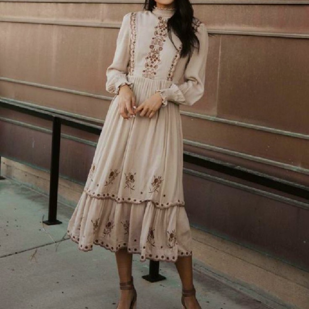 Bohme Mock Neck Taupe MIDI Dress Size Small NWT